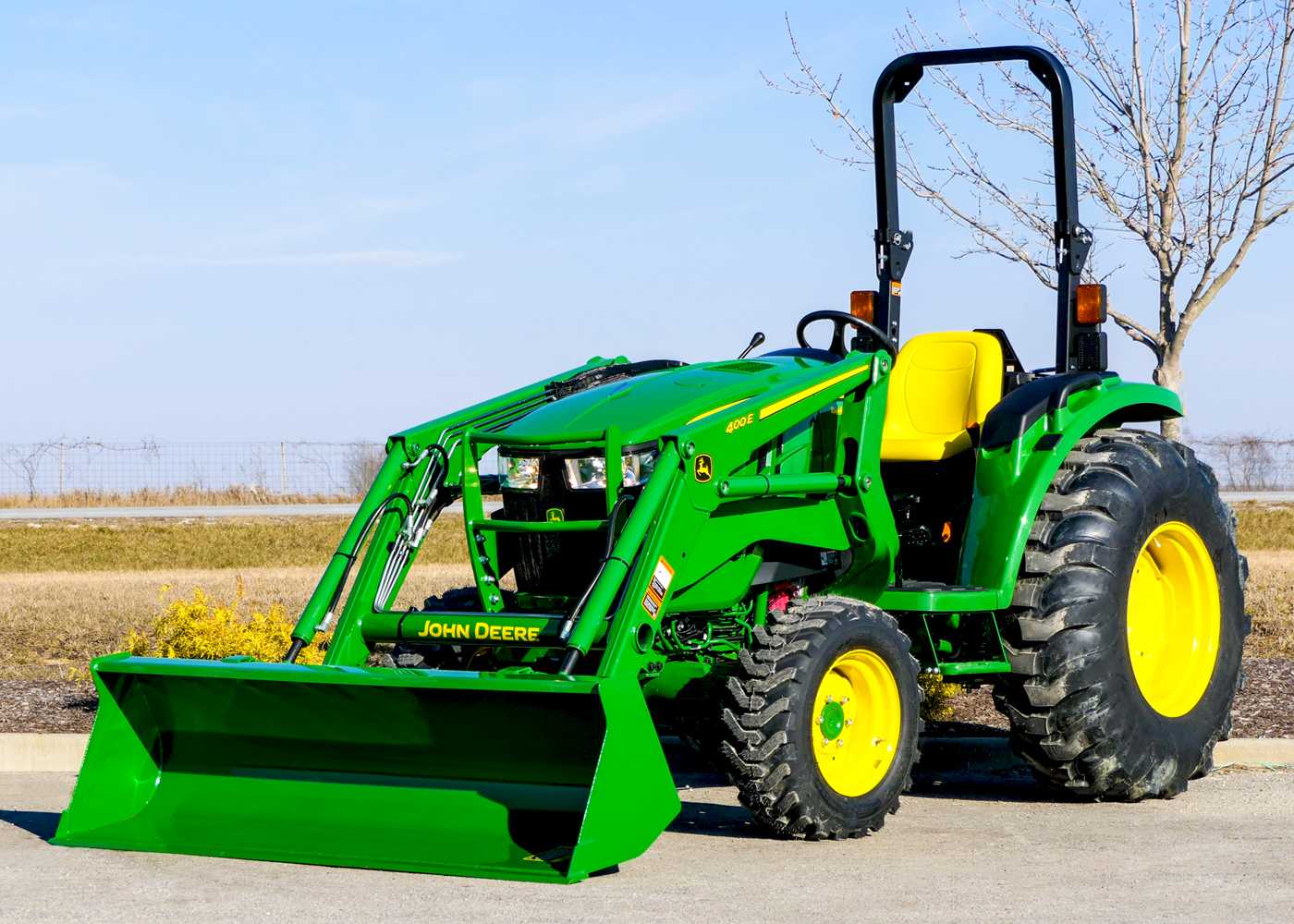 John Deere 4044M